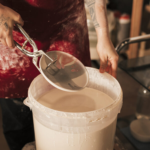 Esmaltes Blancos y Transparentes